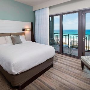 Two Queen Beds Balcony